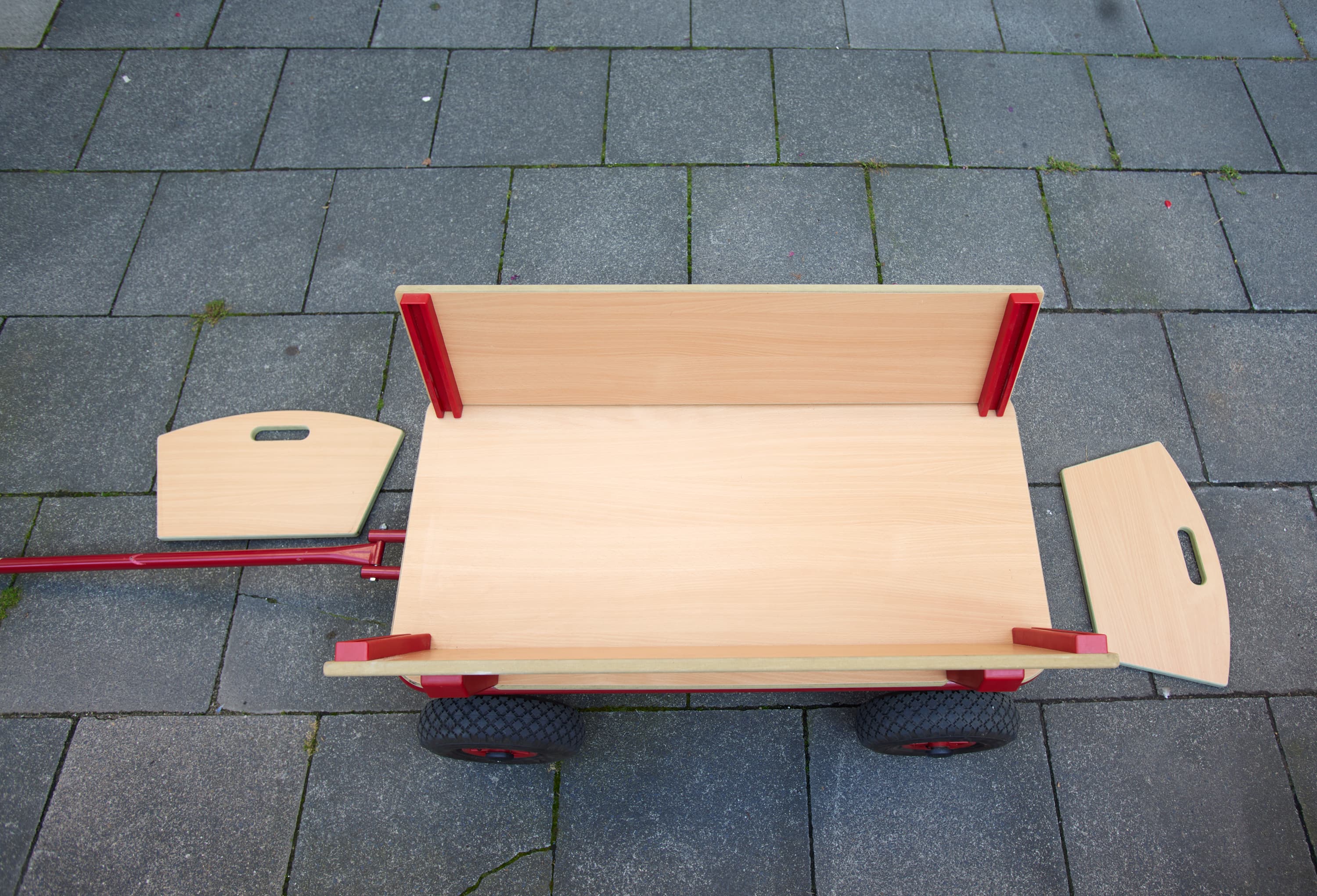 Bollerwagen von oben ohne Kopfteile