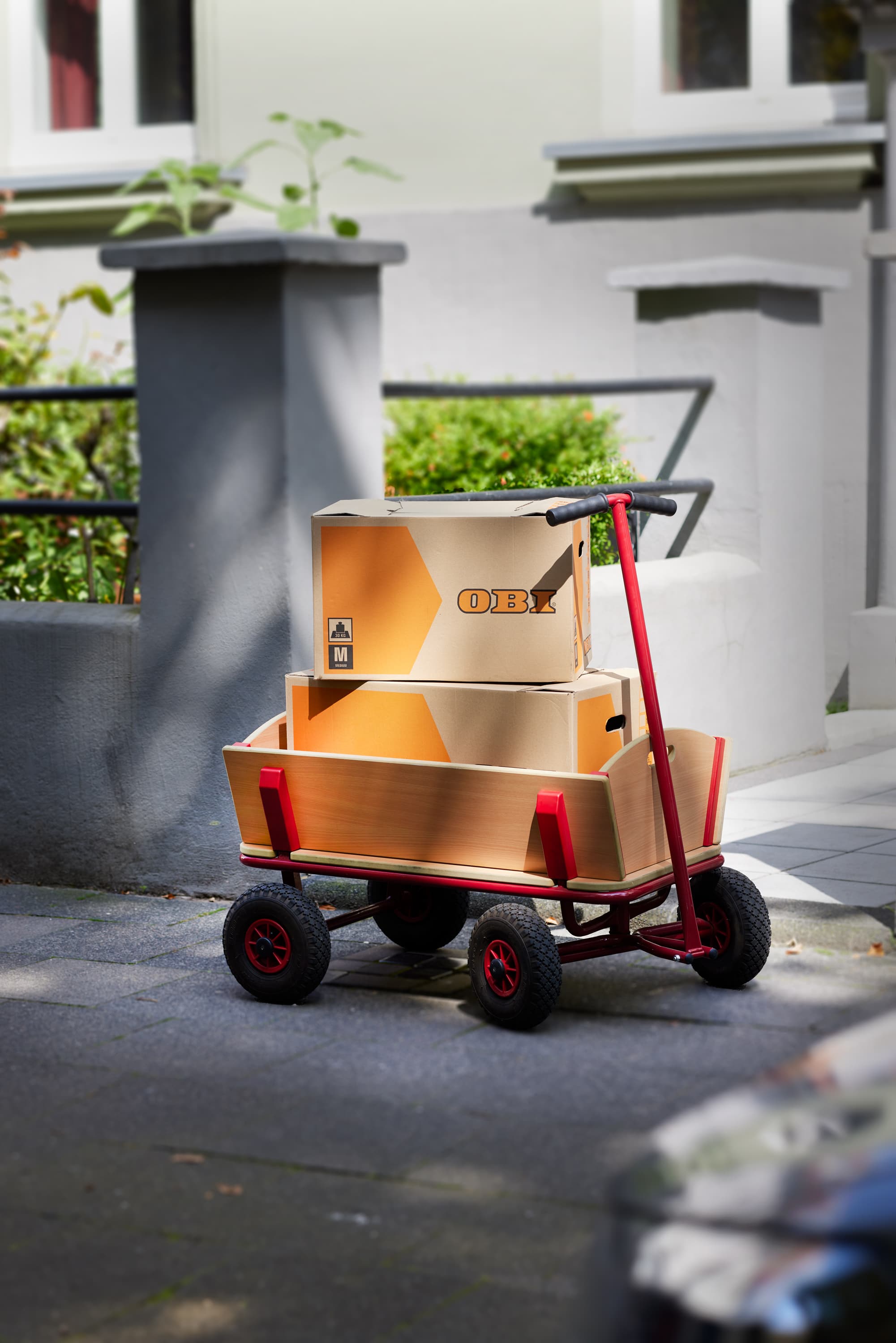 listing card gallery